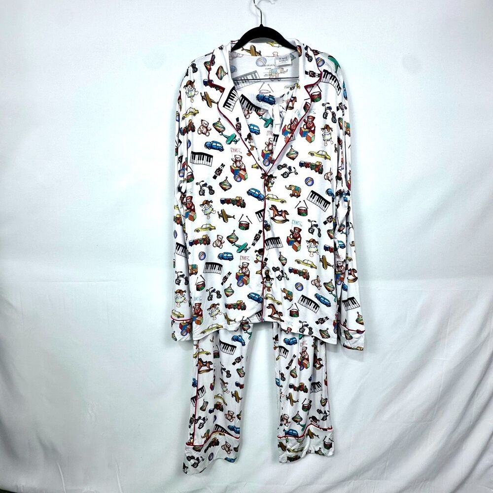Posh Peanut White Musical Toy Print Pajama Set